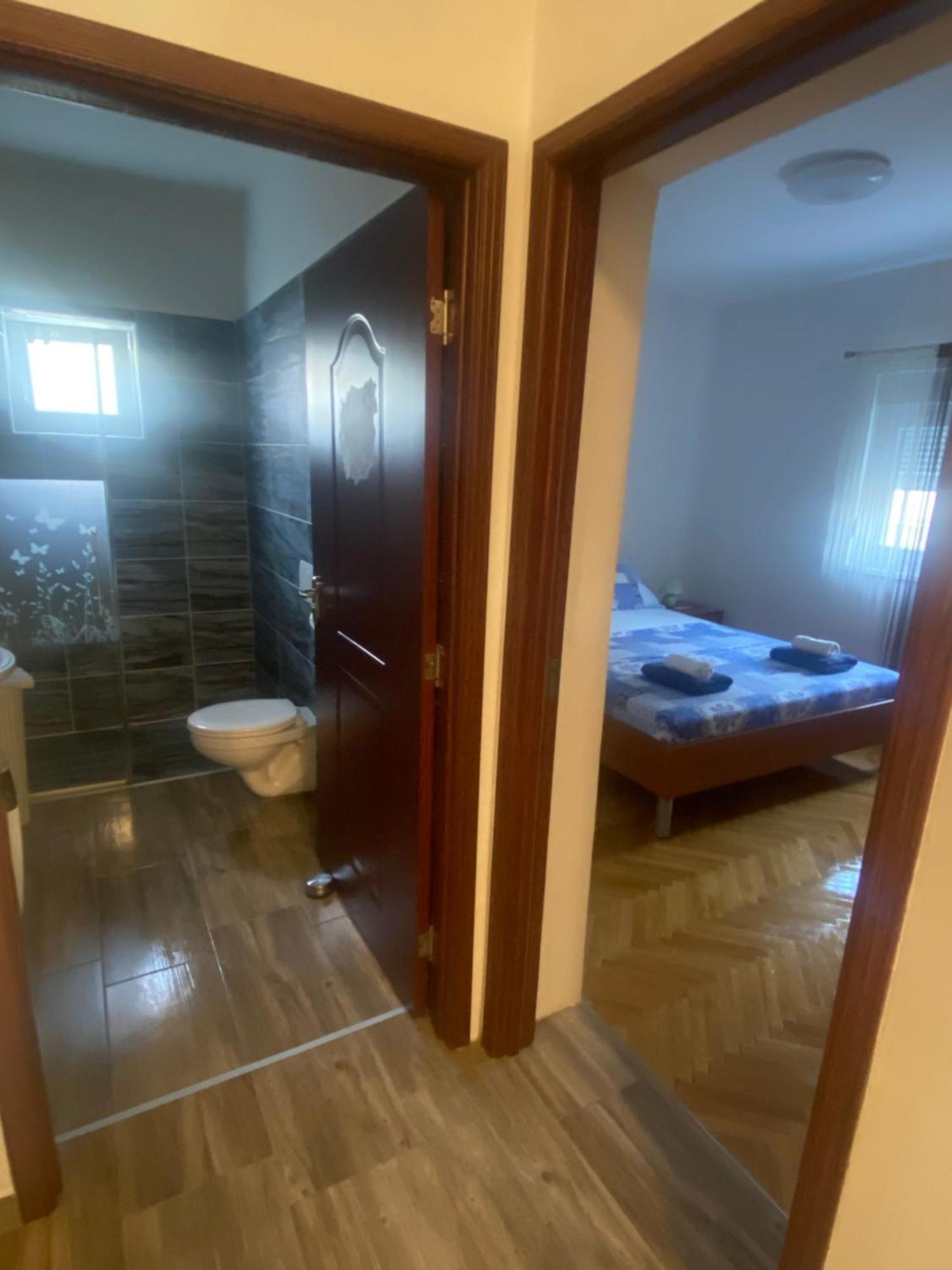 Apartman Stefan Karlobag Exterior photo